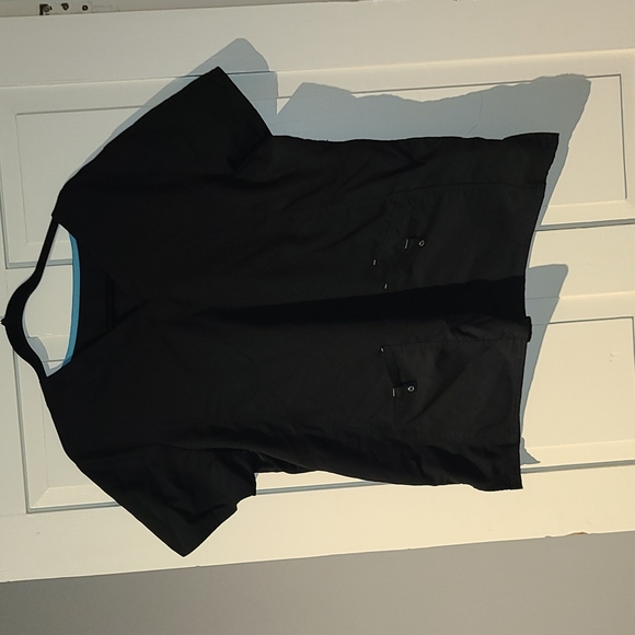 SET OF 5 Black Scrub Tops - Picture 2 of 4